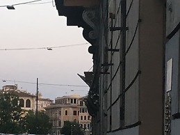 All You Need Is Rome Guesthouse