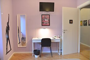 All You Need Is Rome Guesthouse