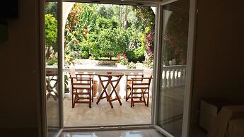 Galini beach studios