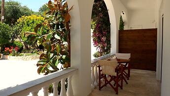 Galini beach studios