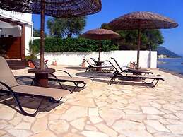 Galini beach studios