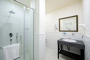 Sapphire Bayil Hotel