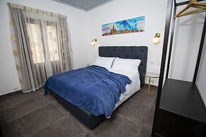 Pjazza Suites Boutique Hotel