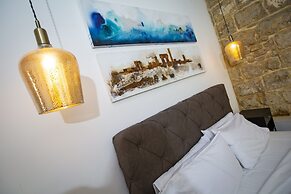 Pjazza Suites Boutique Hotel