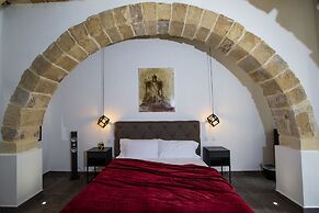 Pjazza Suites Boutique Hotel