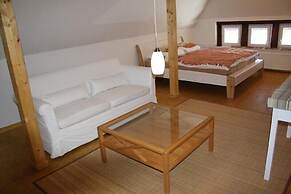 Ferienwohnungen im Bauernhaus am Fluss