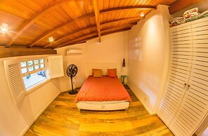Villa Tesoro