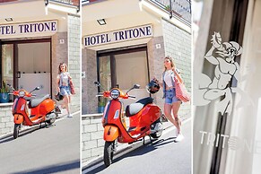 Hotel Tritone