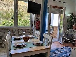 Caparica Cliff View by Host-Point