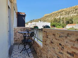 Caparica Cliff View by Host-Point
