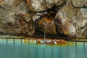 Shima Onsen Kotobukiya Ryokan