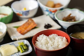 Shima Onsen Kotobukiya Ryokan