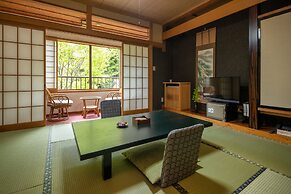 Shima Onsen Kotobukiya Ryokan