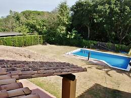 Casa Torresimona Adoración