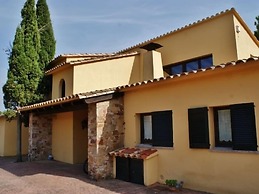 Casa Torresimona Adoración