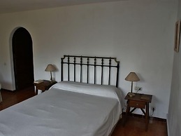 Casa Torresimona Adoración