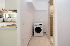The Olive Grove Cottage by Konnect, 2.5 km from Ipsos
