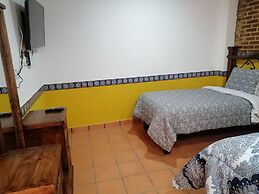 Hotel y Suites Axolotl