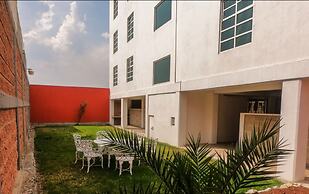 Hotel y Suites Axolotl