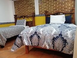 Hotel y Suites Axolotl