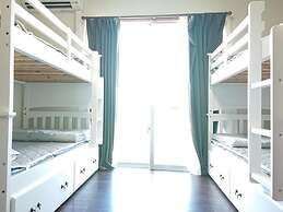 Yenn's Marina Inn Zamami Condominium