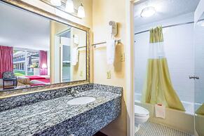 Econo Lodge Cave City