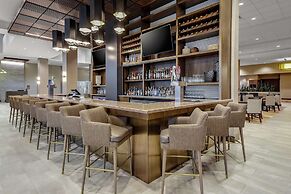 Embassy Suites by Hilton Jonesboro Red Wolf Convention Center