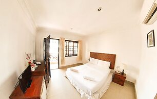 Riverside Phnom Penh Hotel