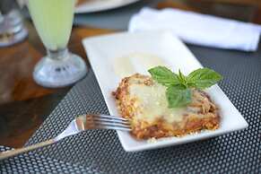 Villa Casablanca Surf Keramas