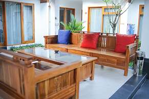 Villa Casablanca Surf Keramas