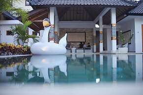 Villa Casablanca Surf Keramas