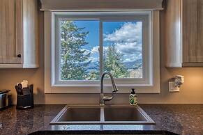 Semi-lakefront Luxury Blind Bay - Spring Specials! 2 Bedroom Cottage b