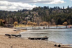 Semi-lakefront Luxury Blind Bay - Spring Specials! 2 Bedroom Cottage b