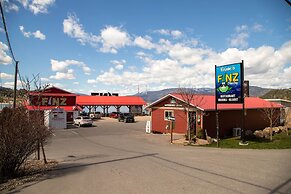 Semi-lakefront Luxury Blind Bay - Spring Specials! 2 Bedroom Cottage b