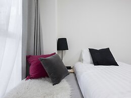 nid NAMBA at Adel Heim