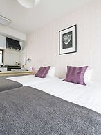 nid NAMBA at Adel Heim