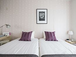 nid NAMBA at Adel Heim