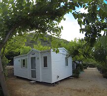 Cabañas y Bungalows La Falaguera