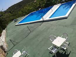 Cabañas y Bungalows La Falaguera