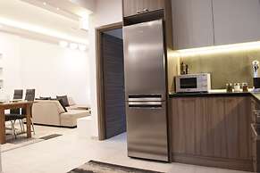 Narcissus Luxury Apt Must