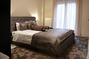 Narcissus Luxury Apt Must