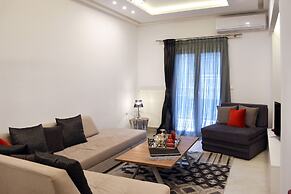 Narcissus Luxury Apt Must