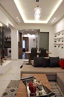 Narcissus Luxury Apt Must