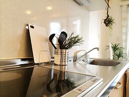 nid NAMBA at Residence East