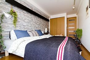 nid NAMBA at Residence East