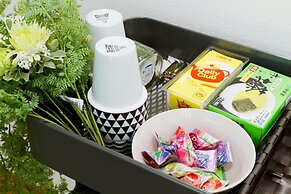 nid NAMBA at Residence East