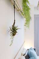 nid NAMBA at Residence East