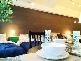 nid NAMBA at Residence East