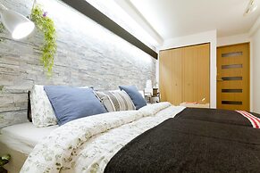 nid NAMBA at Residence East