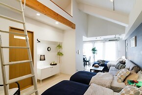 nid NAMBA at Residence East